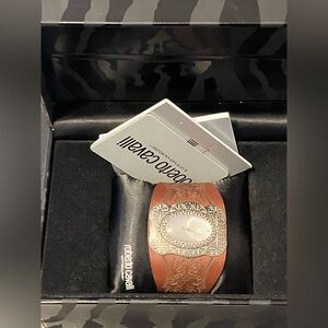 ROBERTO CAVALLI WIDE LEATHER WATCH EXCELLENT